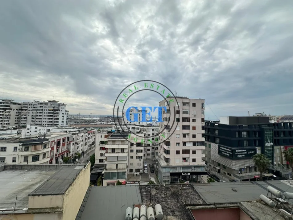 Durres, shitet apartament 2+1 Kati 6, 130 m² 230.000 € (Blue Star)