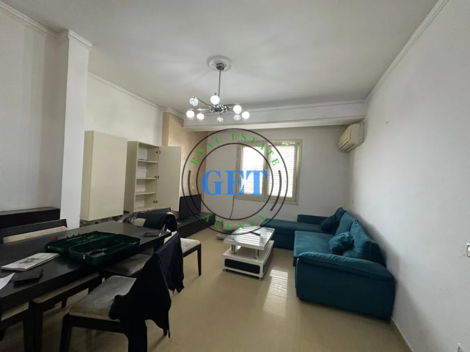 Durres, shitet apartament 3+1 Kati 6, 120 m² 140.000 € (Ish Rajoni I Policise)