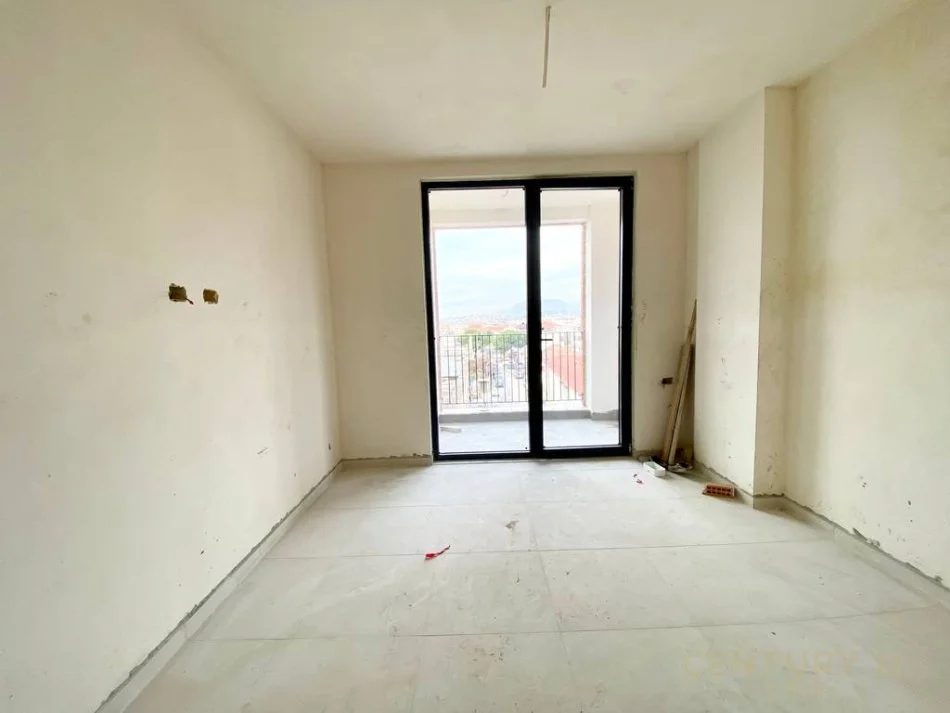 Tirane, shitet 1+1 Kati 3, 79 m² 138.000 € (Bulevardi i ri)