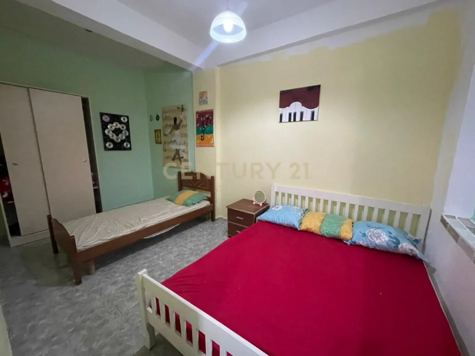 Durres, shitet garsonier 1+1 Kati 2, 40 m² 58.000 € (Shkembi Kavajes, Durres)