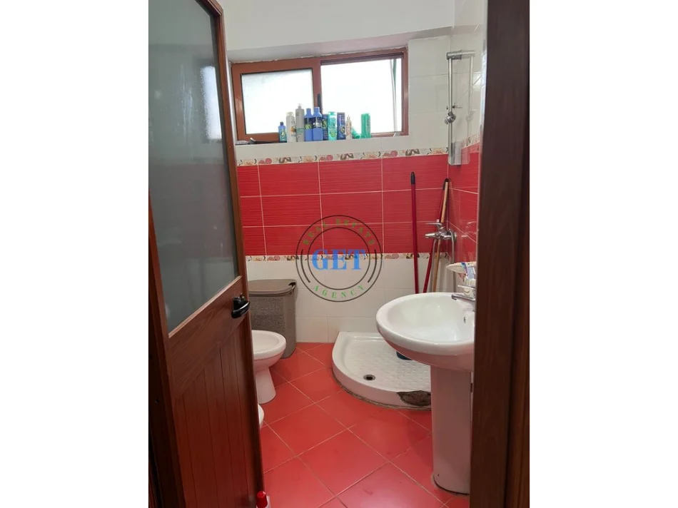 Durres, shitet apartament 1+1 Kati 6, 72 m² 90.000 € (Hyrja e Durrësit)
