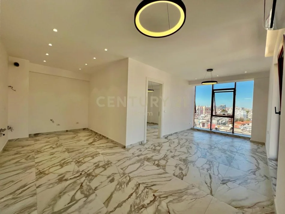 Tirane, shitet apartament 1+1 Kati 7, 68 m² 249.000 € (Neom130061)