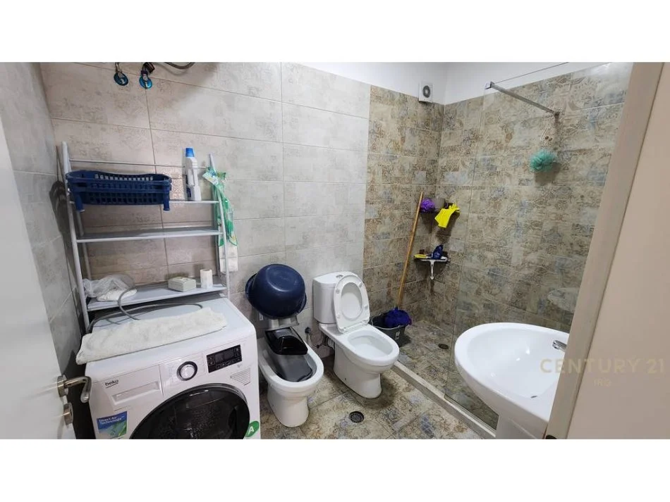 Tirane, shitet apartament 2+1 Kati 3, 86 m² 220.000 € 