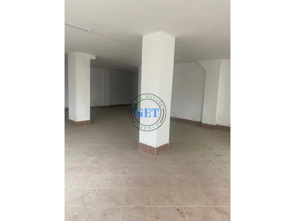 Durres, shitet ambjent biznesi Kati 1, 124 m² (Plazh, Iliria)