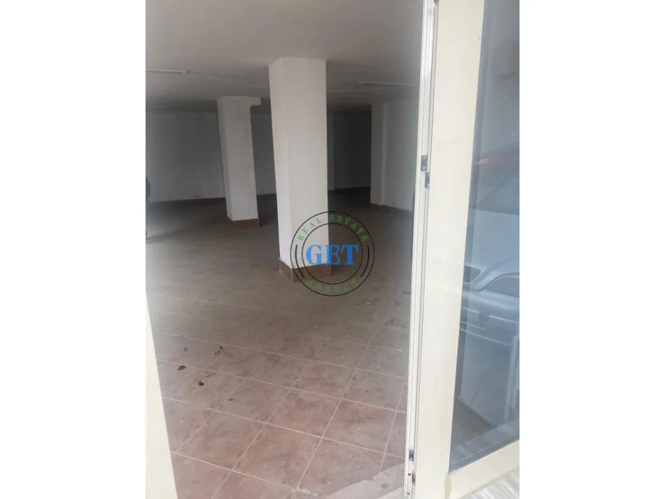 Durres, shitet ambjent biznesi Kati 1, 124 m² (Plazh, Iliria)