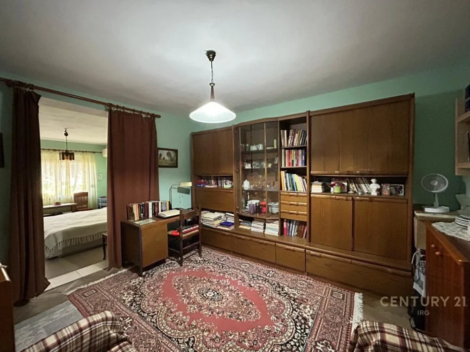 Tirane, shitet apartament 2+1 Kati 3, 100 m² 169.000 € (qyteti studentit)