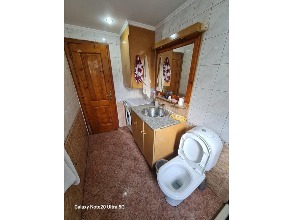 Tirane, jepet me qera apartament 2+1 Kati 5, 74 m² 570 € (Rruga e Elbasanit)