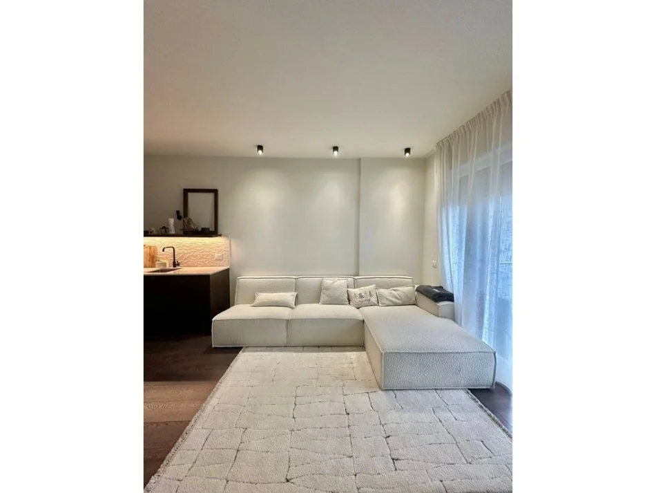 Tirane, shitet apartament 1+1 Kati 7, 67 m² 167.000 € (VILAT GJERMANE)