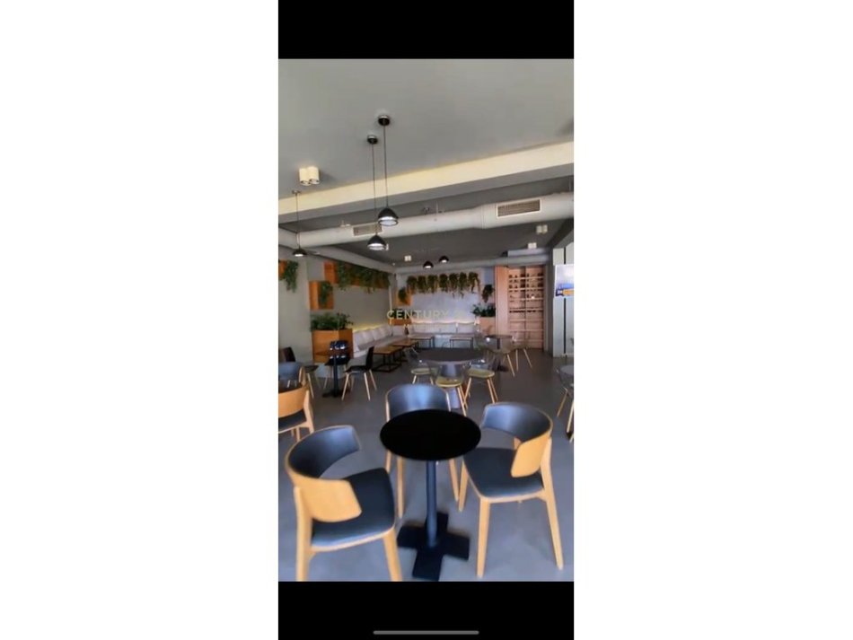 Tirane, shitet ambjent biznesi Kati 0, 162 m² 380.000 € (Kodra e Diellit)EAST130240