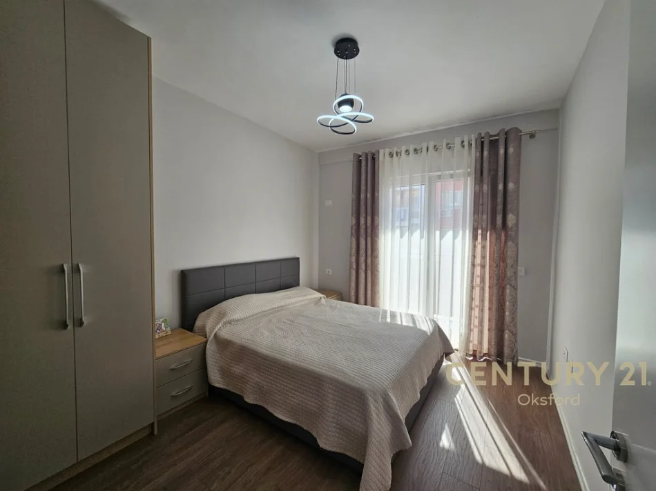Tirane, shitet apartament 1+1 Kati 6, 67 m² 120.000 € 