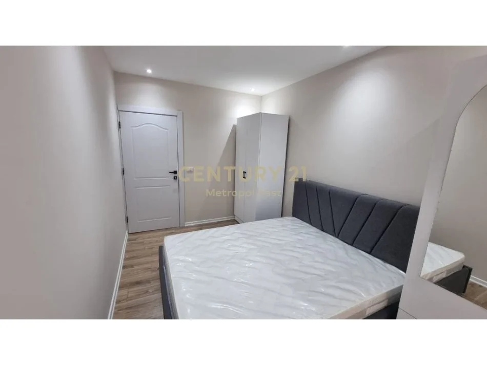 Tirane, shitet apartament 1+1 , 60 m² 135.000 € 