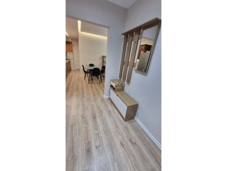 Tirane, shitet apartament 1+1 , 60 m² 135.000 € 