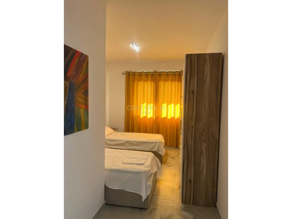 Tirane, shitet apartament 2+1 Kati 9, 103 m² (ish Fusha e Aviacionit)