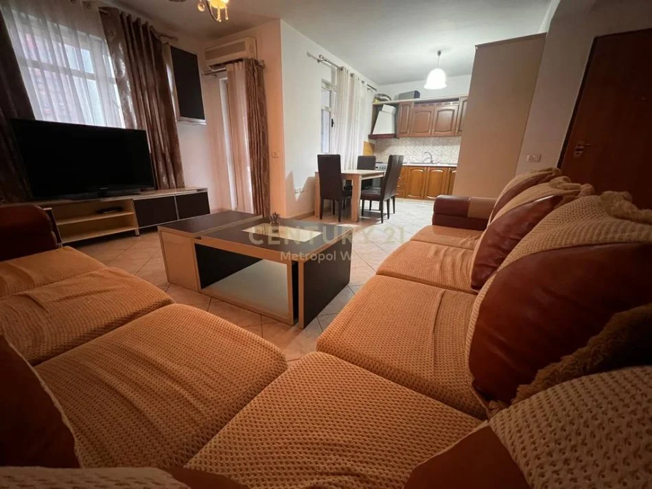 Tirane, shitet apartament 2+1 Kati 3, 94 m² 125.000 € 