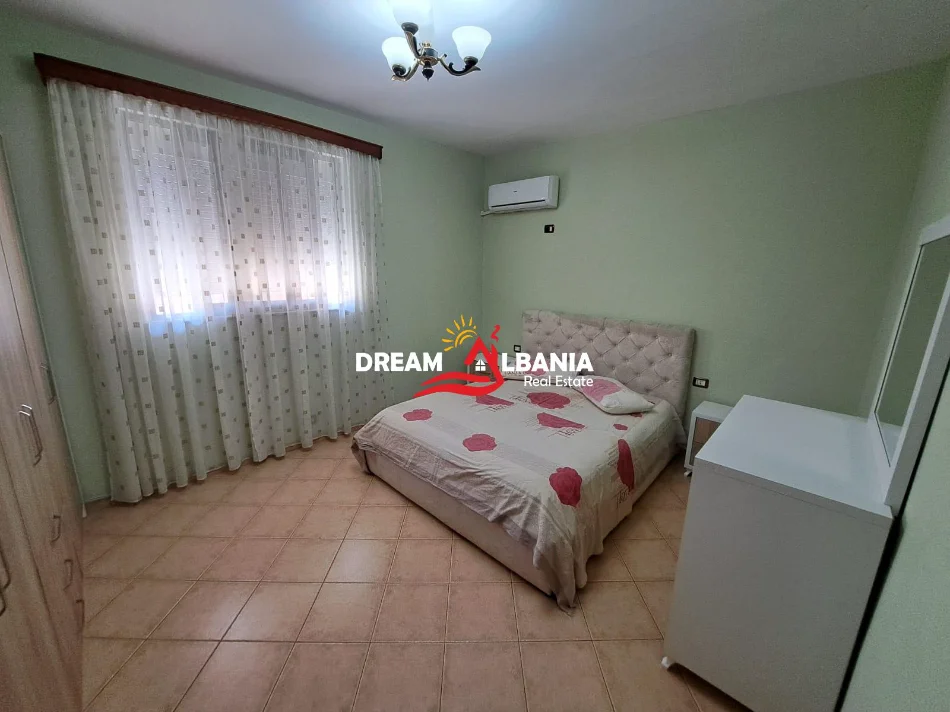 Tirane, shitet apartament 1+1 Kati 6, 60 m² 125.000 € (Sheshi shtraus)