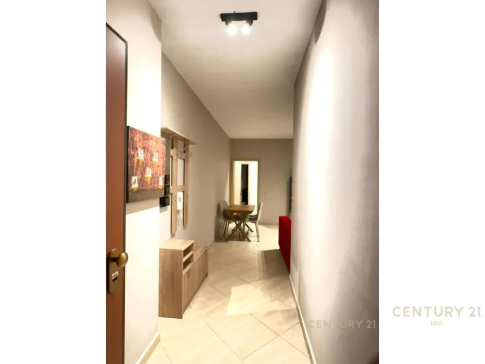 Tirane, jepet me qera apartament 1+1 Kati 3, 65 m² 520 € (Fresk)