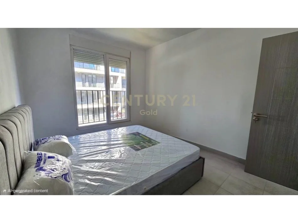 Tirane, jepet me qera apartament 2+1+Ballkon Kati 3, 117 m² 500 € (5 maji)