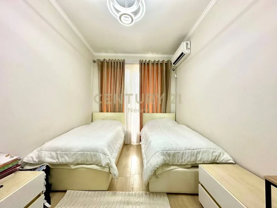 Tirane, shitet apartament 2+1 Kati 5, 89 m² 135.000 € (Neom130849)