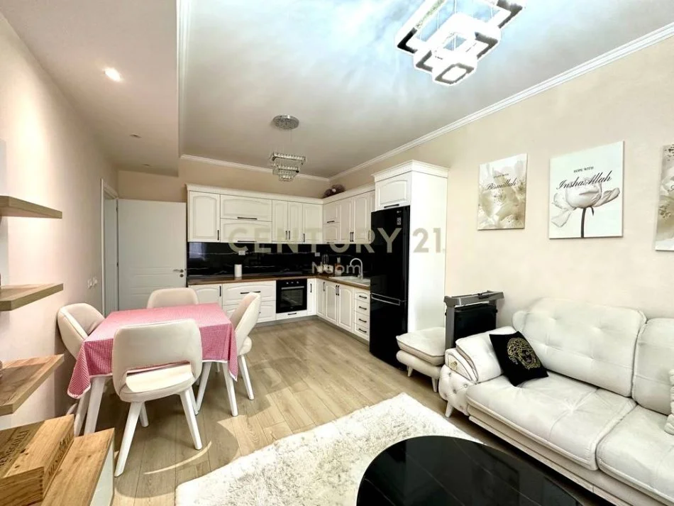 Tirane, shitet apartament 2+1 Kati 5, 89 m² 135.000 € (Neom130849)