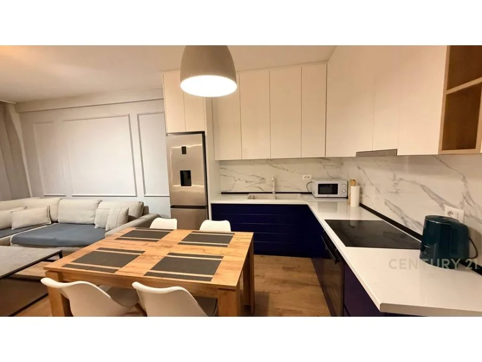 Tirane, shitet apartament 2+1 Kati 6, 97 m² 242.000 € (Farmacia 10)