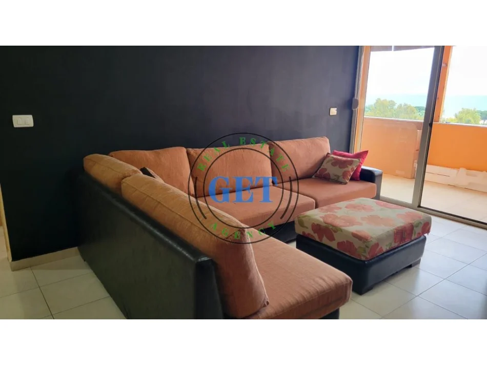 Durres, jepet me qera apartament 1+1 Kati 6, 65 m² 400 € (Plepa)