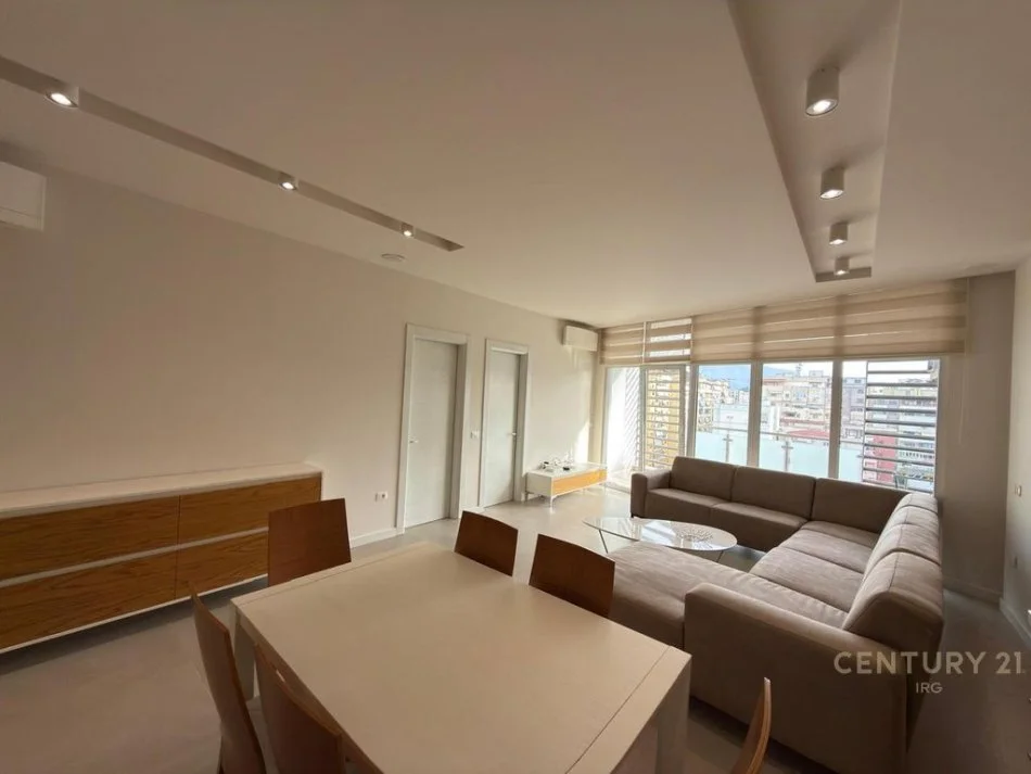 Tirane, shitet apartament 2+1 Kati 7, 118 m² 365.000 € (Komuna Parisit)