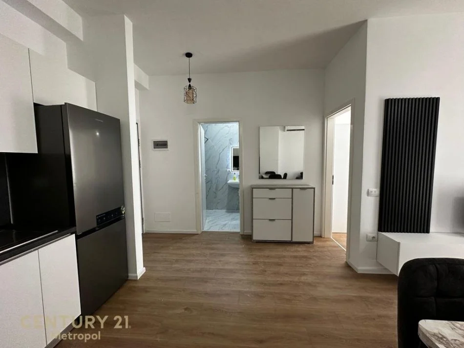 Tirane, shitet apartament 1+1+Ballkon Kati 4, 60 m² 115.000 € (ali demi)