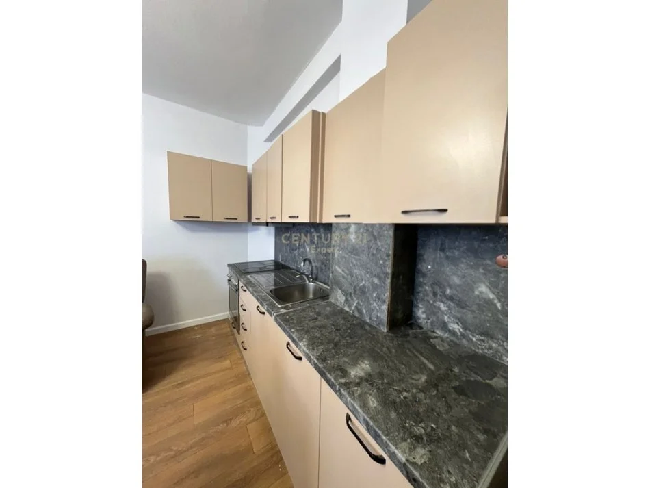 Tirane, shitet apartament 1+1 Kati 2, 64 m² 95.000 € 