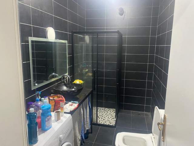 Tirane, jepet me qera apartament 2+1+BLK Kati 3, 80 m² 35.000 Leke (rruga Baftiar Lico)