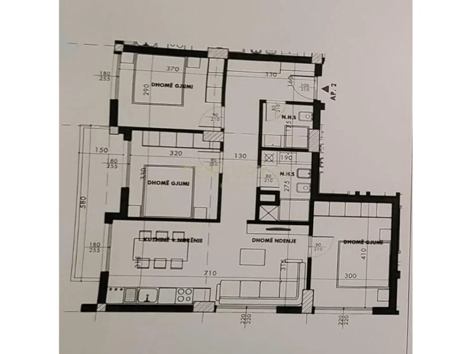 Tirane, shitet apartament 3+1+Ballkon Kati 3, 110 m² 176.500 € (ish fusha e aviacionit)