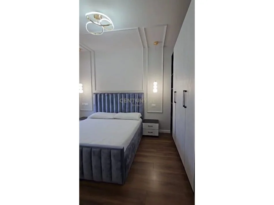 Tirane, shitet apartament 1+1 Kati 10, 65 m² 175.000 € 