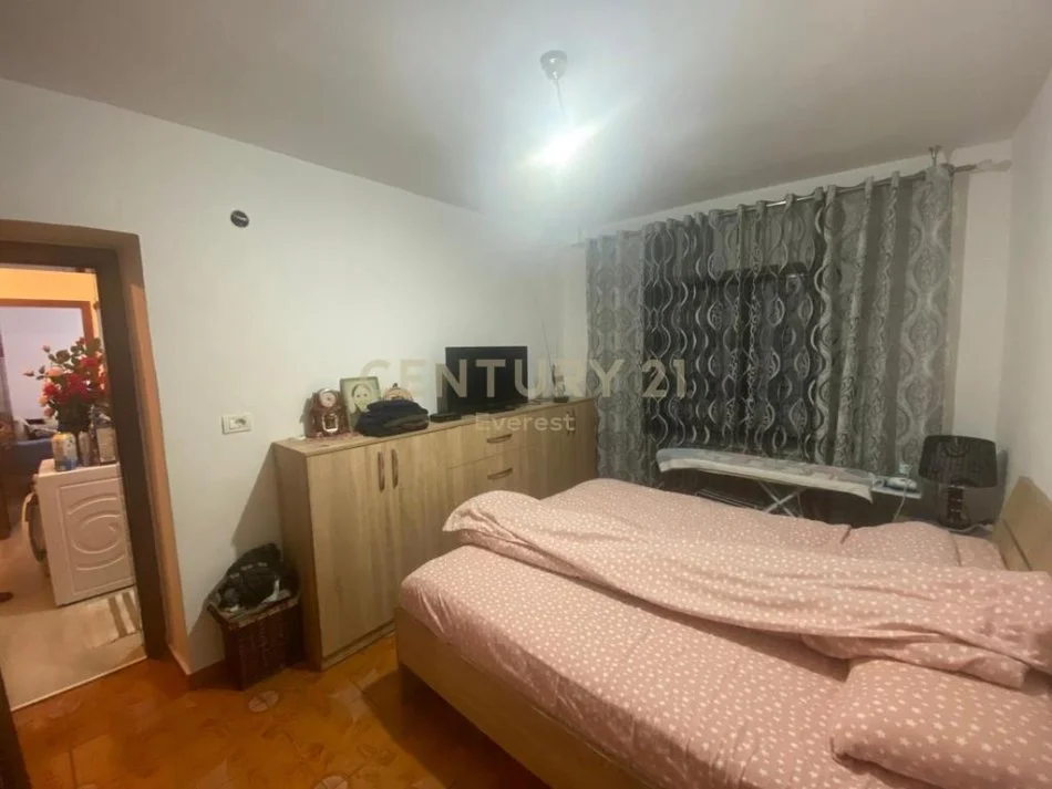 Tirane, shitet apartament 1+1 Kati 1, 59 m² 146.000 € (Ministria e Jashtme)