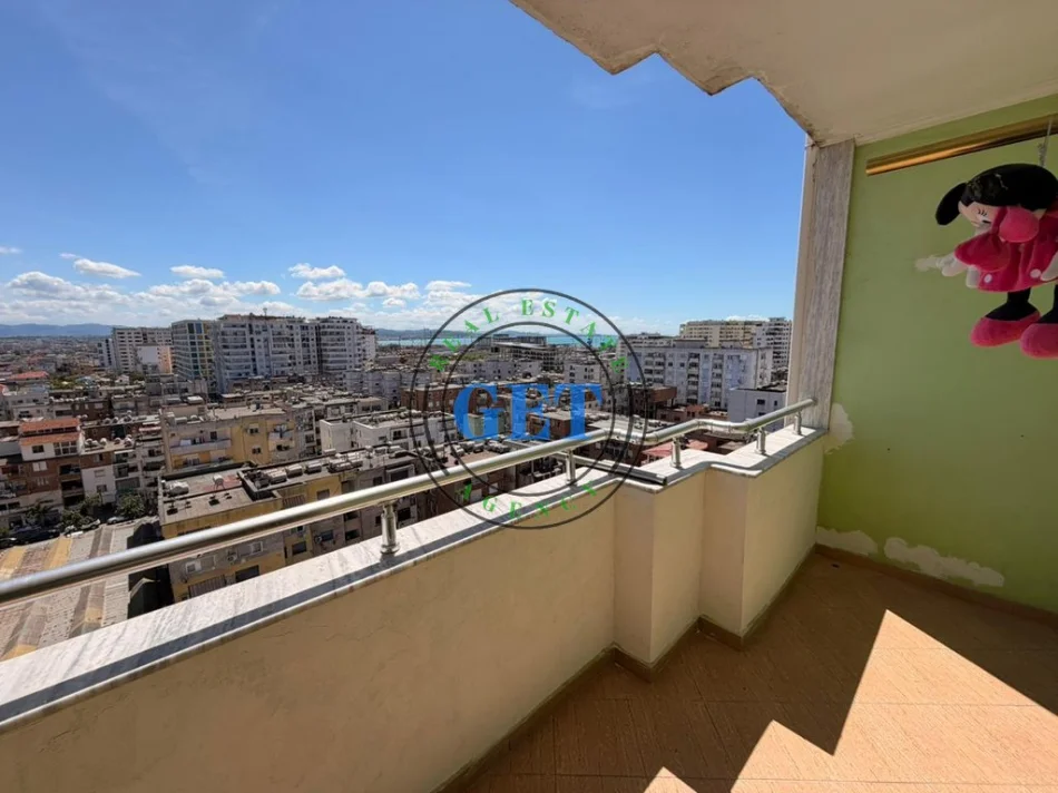 Durres, shitet apartament 3+1 Kati 10, 133 m² 160.000 € (Tregu i Vogël)