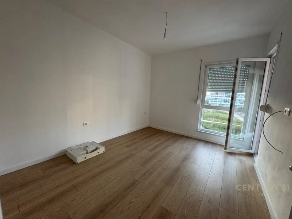 Tirane, shitet apartament 1+1 Kati 2, 56 m² 92.000 € 