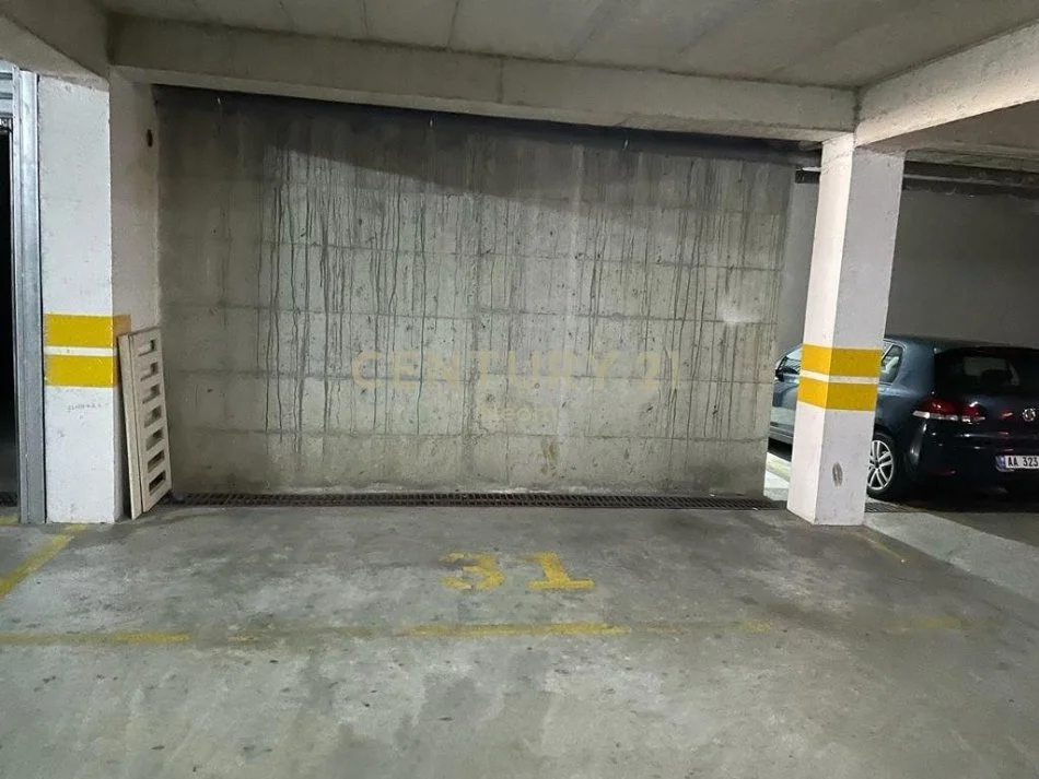 Tirane, shitet apartament 2+1+Ballkon Kati 5, 99 m² 250.000 € (kodra e diellit)