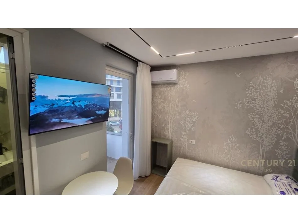 Tirane, shitet garsonier 3+1 Kati 4, 84 m² 255.000 € 