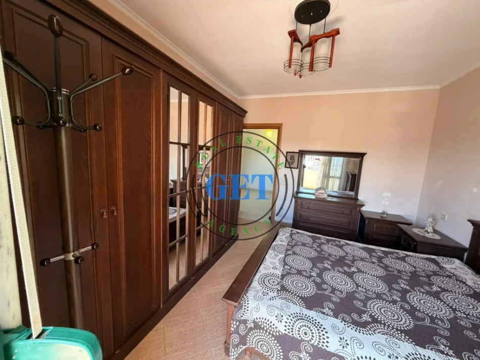 Durres, shitet apartament 3+1 Kati 10, 133 m² 160.000 € (Tregu i Vogël)