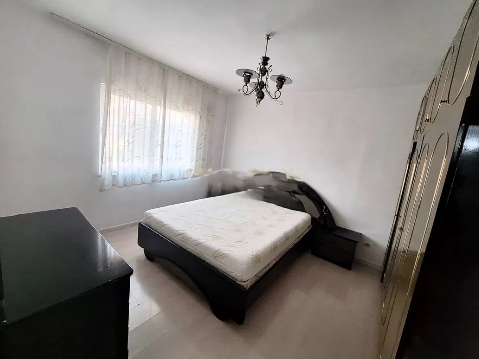 Tirane, shitet apartament 2+1 Kati 4, 63 m² 115.000 € (ali demi)