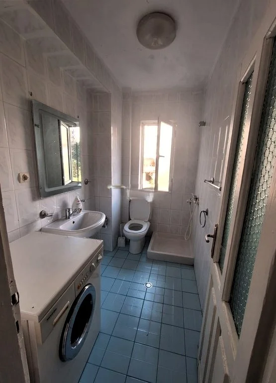 Tirane, shitet apartament 2+1 Kati 4, 63 m² 115.000 € (ali demi)