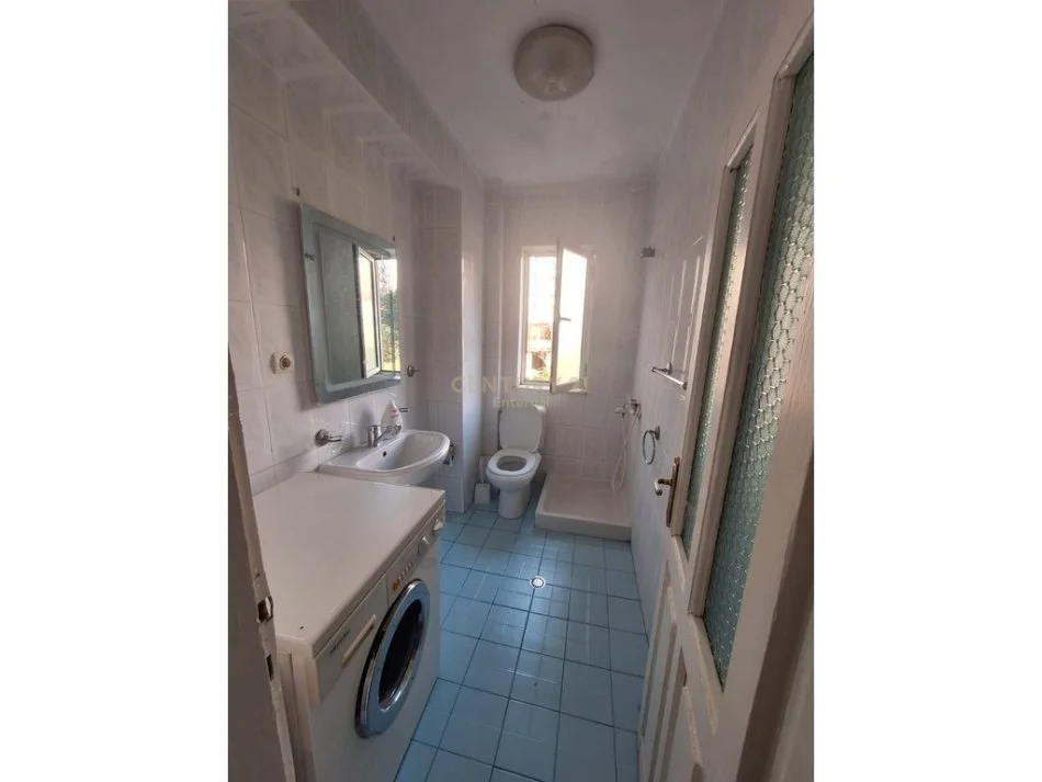 Tirane, shitet apartament 2+1 Kati 4, 63 m² 115.000 €