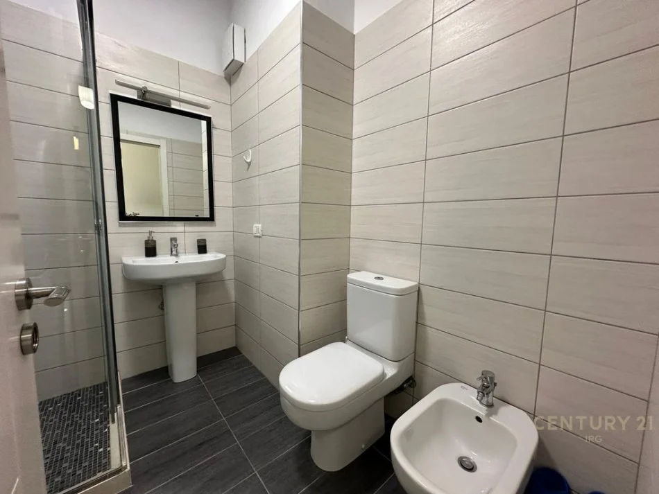 Tirane, shitet apartament 2+1 Kati 7, 108 m² 180.000 € 