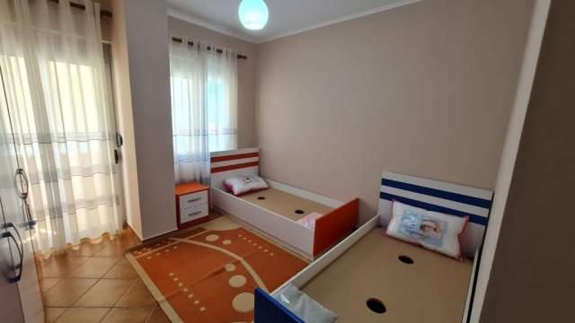 Tirane, jepet me qera apartament 2+1+A+BLK Kati 6, 85 m² 450 Euro (Termnali,Rr.Gramoz Pashko)