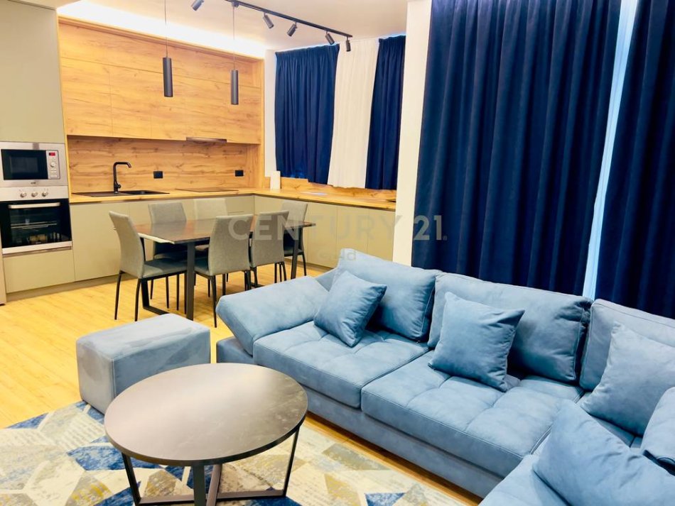 Tirane, shitet apartament 2+1+Ballkon Kati 3, 95 m² 