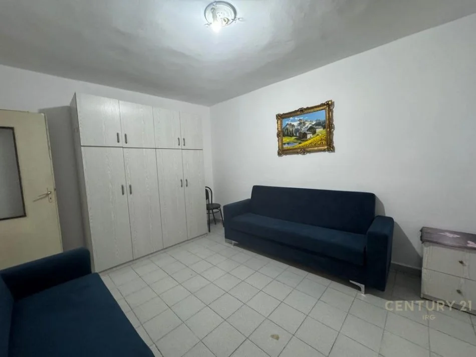 Tirane,shitet apartament 1+1 Kati 1, 59 m² 95.000 € (rruga 4 deshmoret bardhyl)