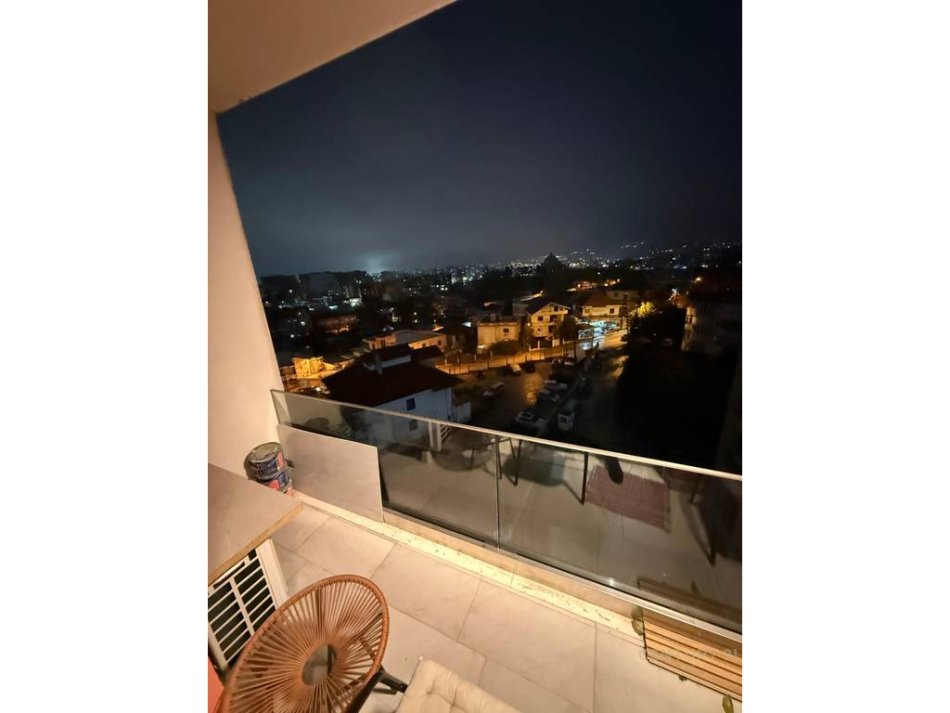 Tirane, shitet apartament 2+1+Aneks+Ballkon Kati 7, 93 m² 167.000 € (KOMPLEKSI DARLING)