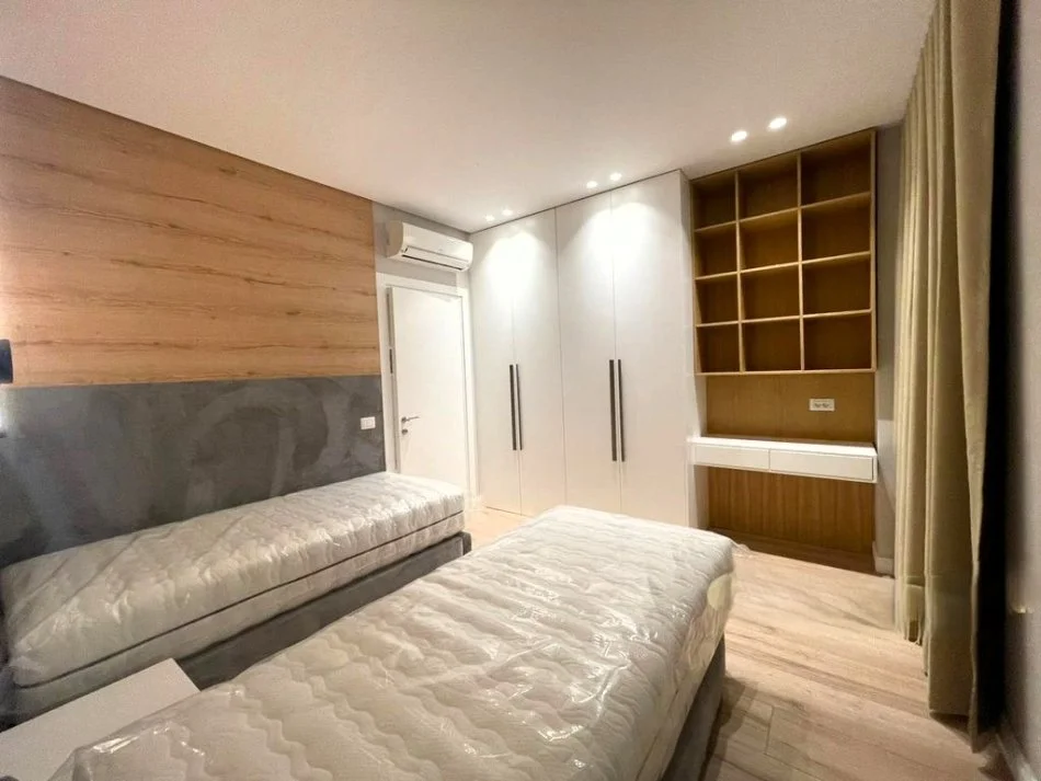 Tirane, shitet apartament 2+1 Kati 1, 78 m² 240.000 € (vasil shanto)