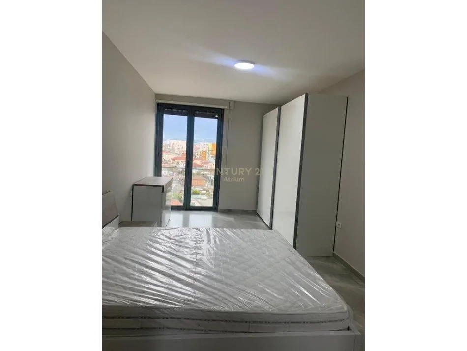 Tirane, jepet me qera apartament 2+1 Kati 6, 98 m² 700 € (Don Bosko, Tirane)