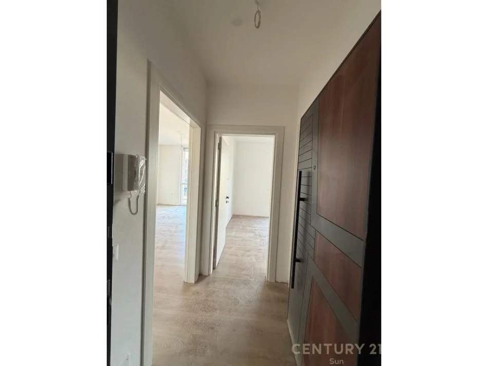 Tirane, shitet apartament 1+1 Kati 4, 62 m² 86.000 € (Albulena Residence, Paskuqan)