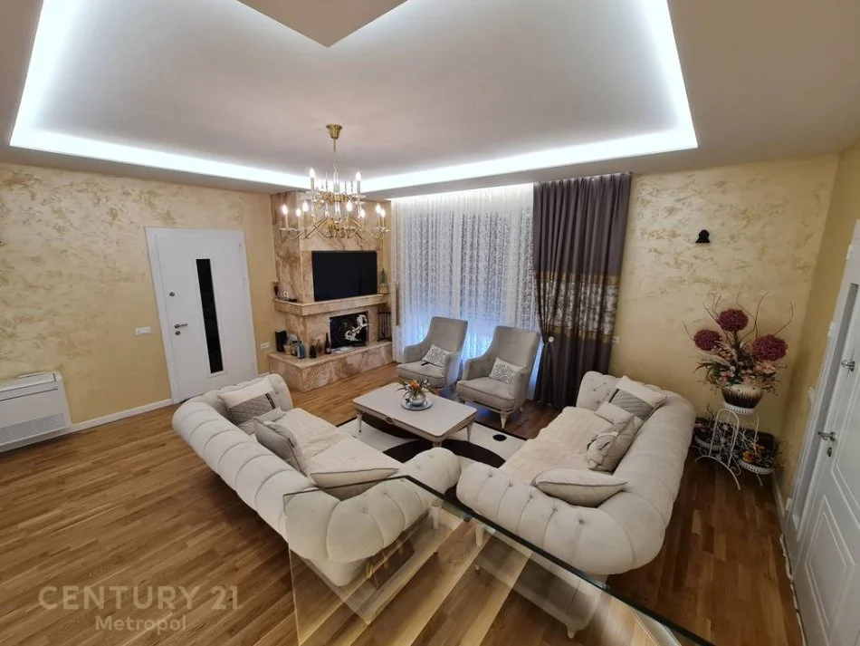 Durres, shitet Vile 2 Katshe Kati 2, 204 m² 420.000 € 