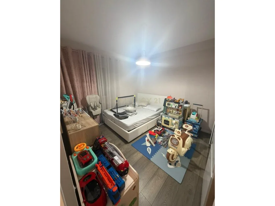 Tirane, shitet apartament 2+1 Kati 4, 97 m² 215.000 € (Kodra e Diellit)